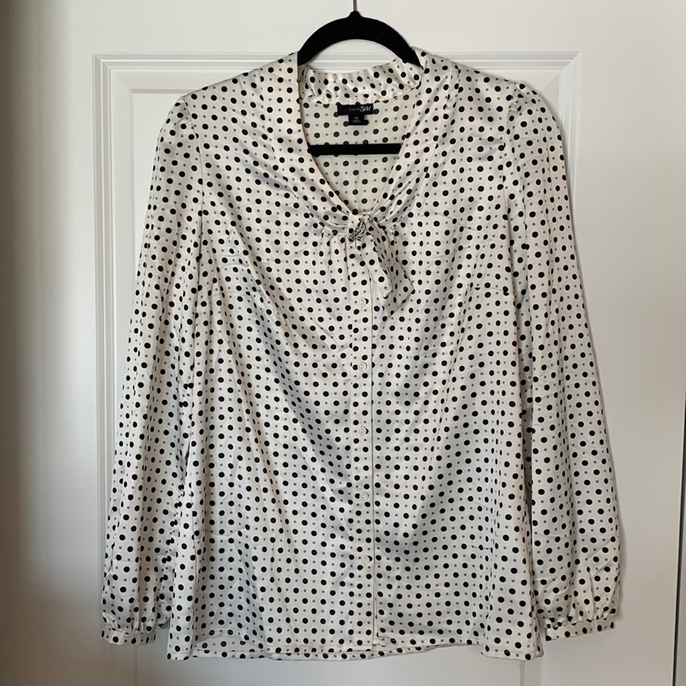 Women’s Size Medium White and Black Polkadot Long Sleeve Blouse
